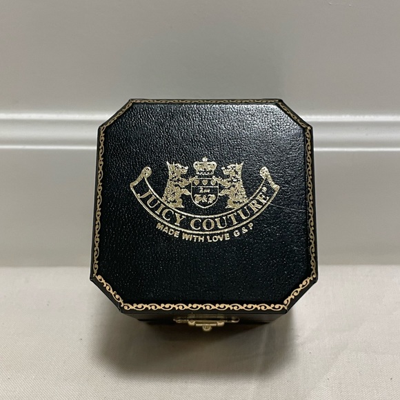 NWT VERY RARE HULA GIRL ALOHA JUICY 2005 Vintage y2K SNOW GLOBE CHARM HTF - Picture 5 of 6